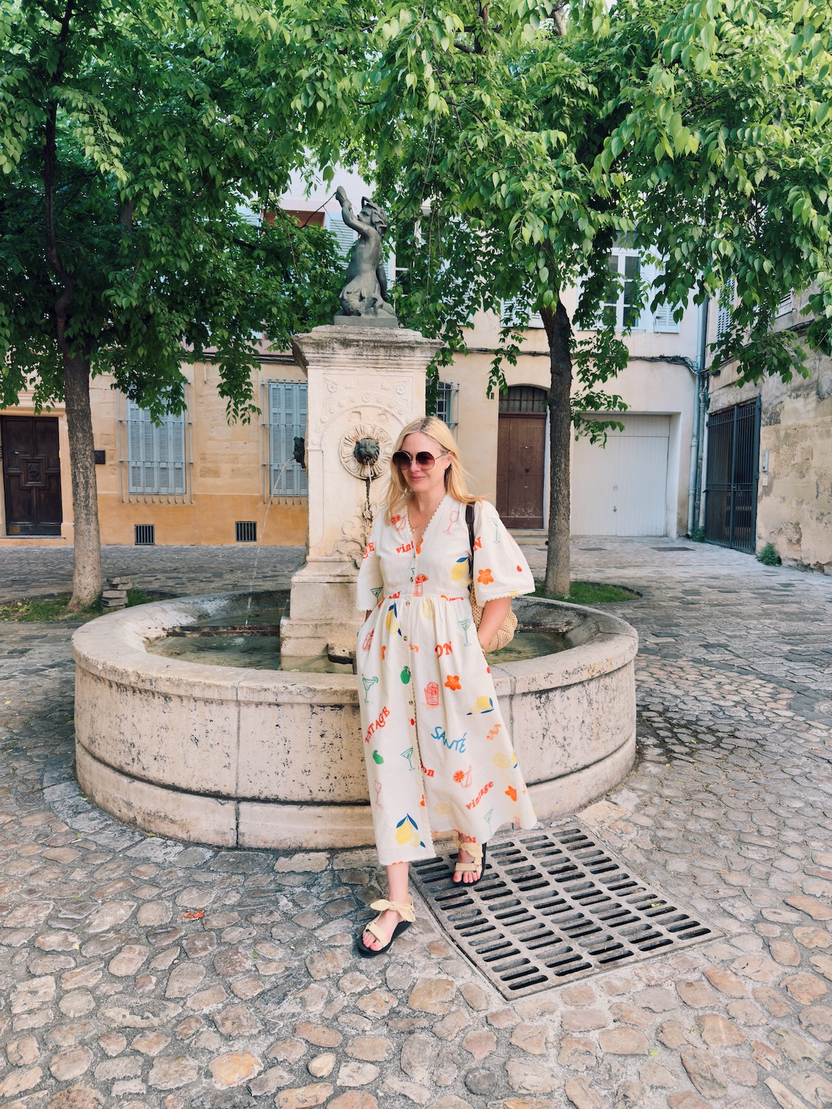 Button Front Vintage style dress with drink graphics print