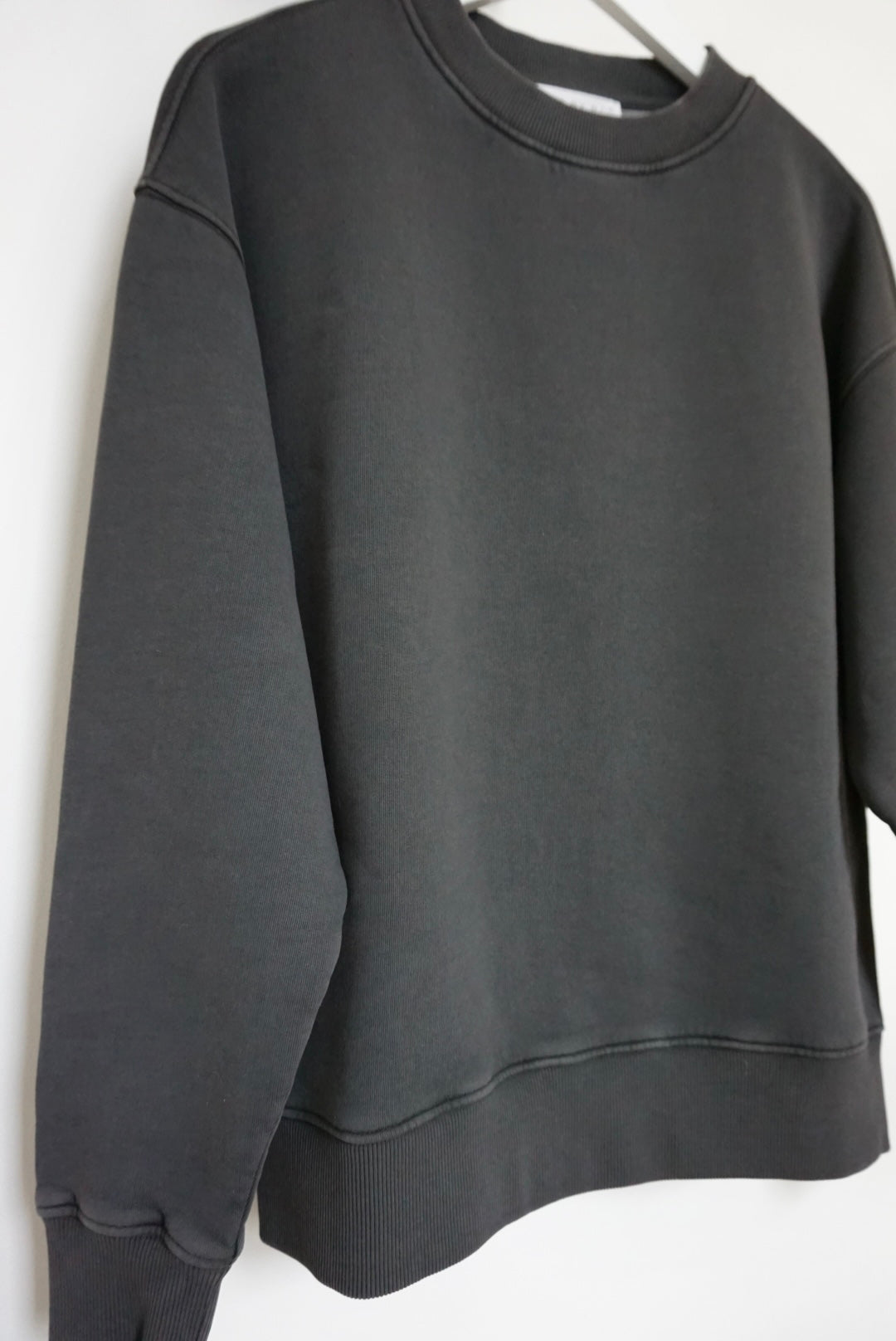 Frankie Washed Oversized Brushed Cotton Sweatshirt Anthracite