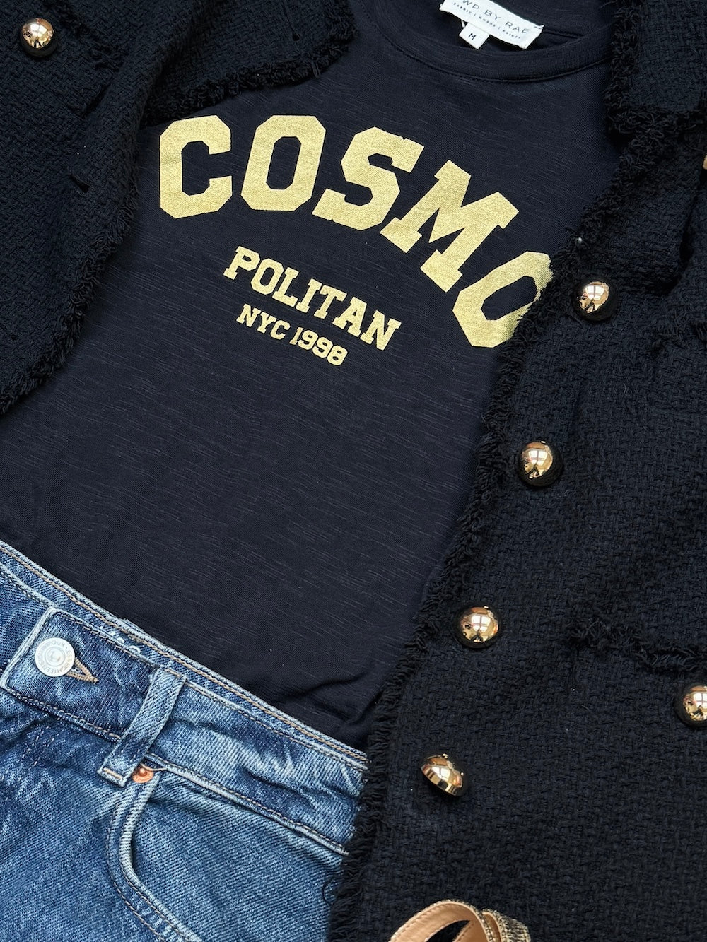 Cosmopolitan T-shirt Black Gold