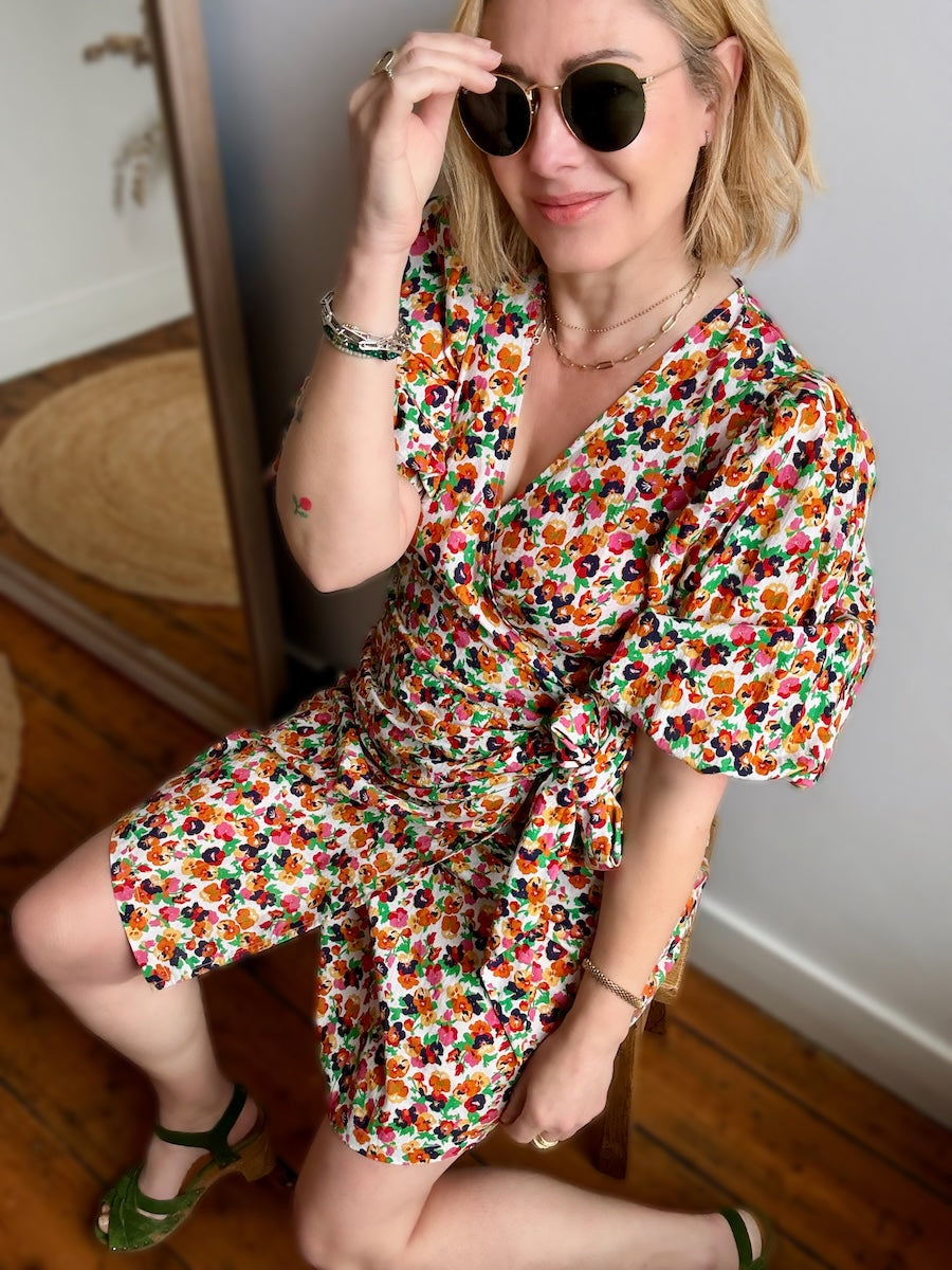 Alice Short Wrap Dress Pansy Print
