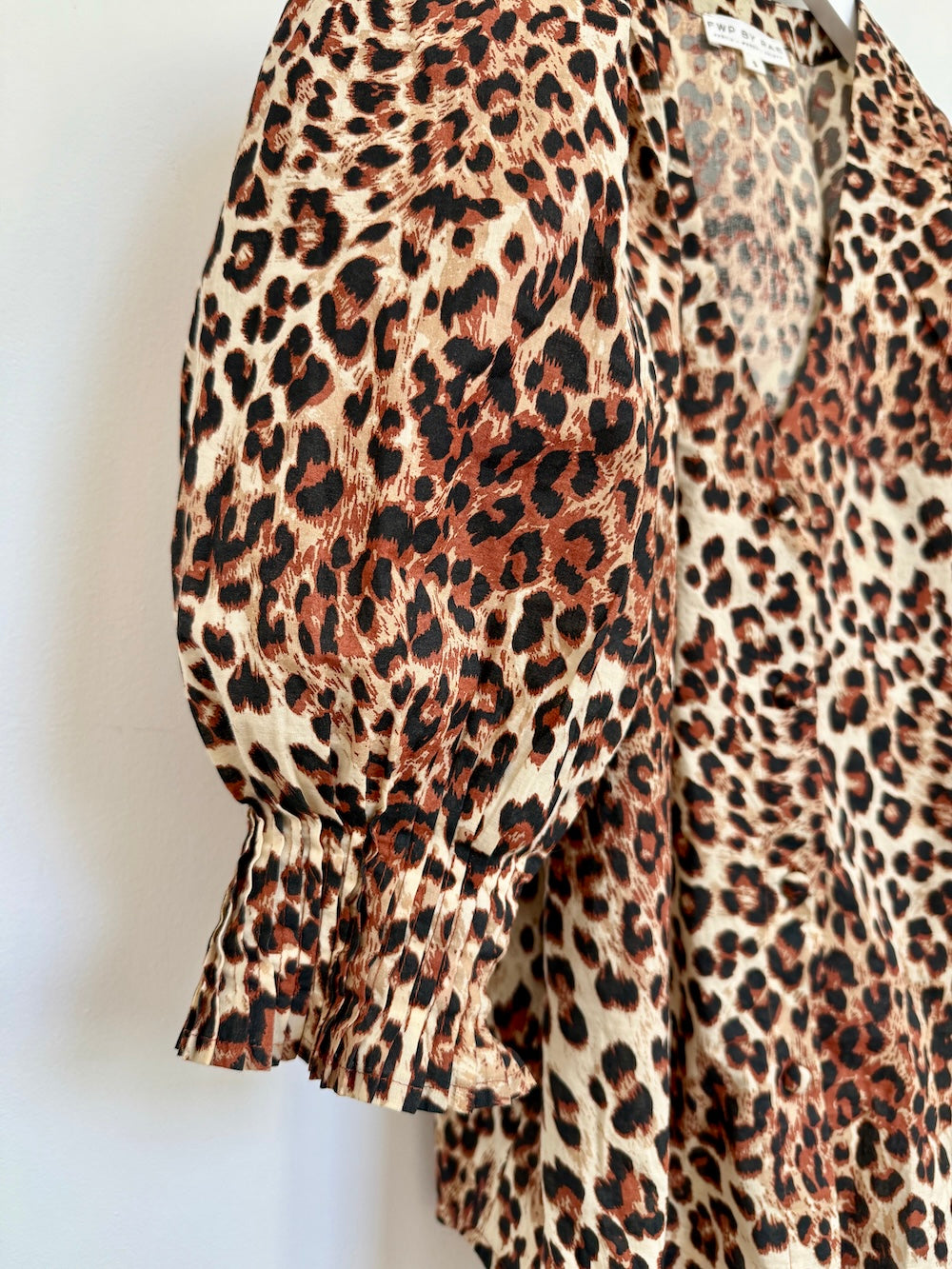 Penny Leopard Print Pleated Cuff Blouse