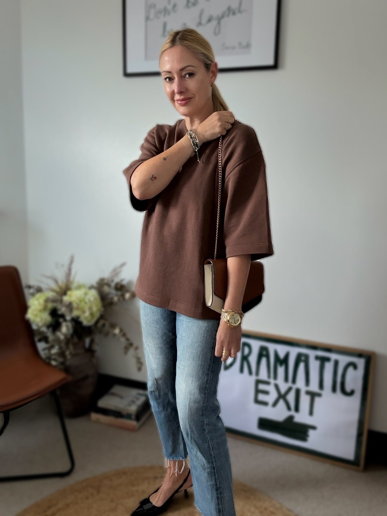 Brooke Short Sleeve Sweatshirt Brown