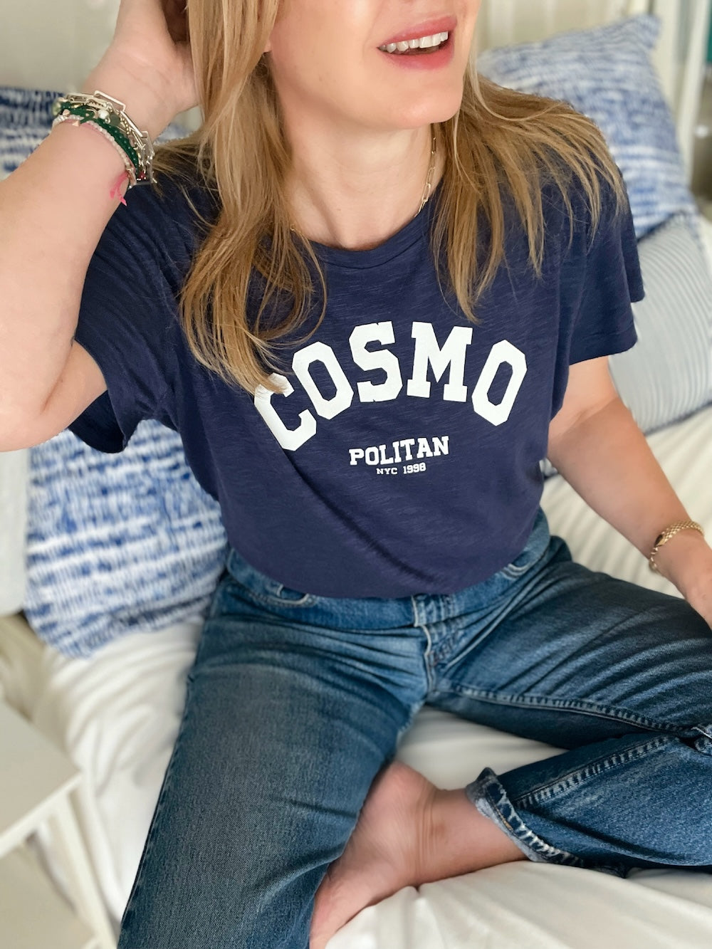 Cosmopolitan Tee Navy White