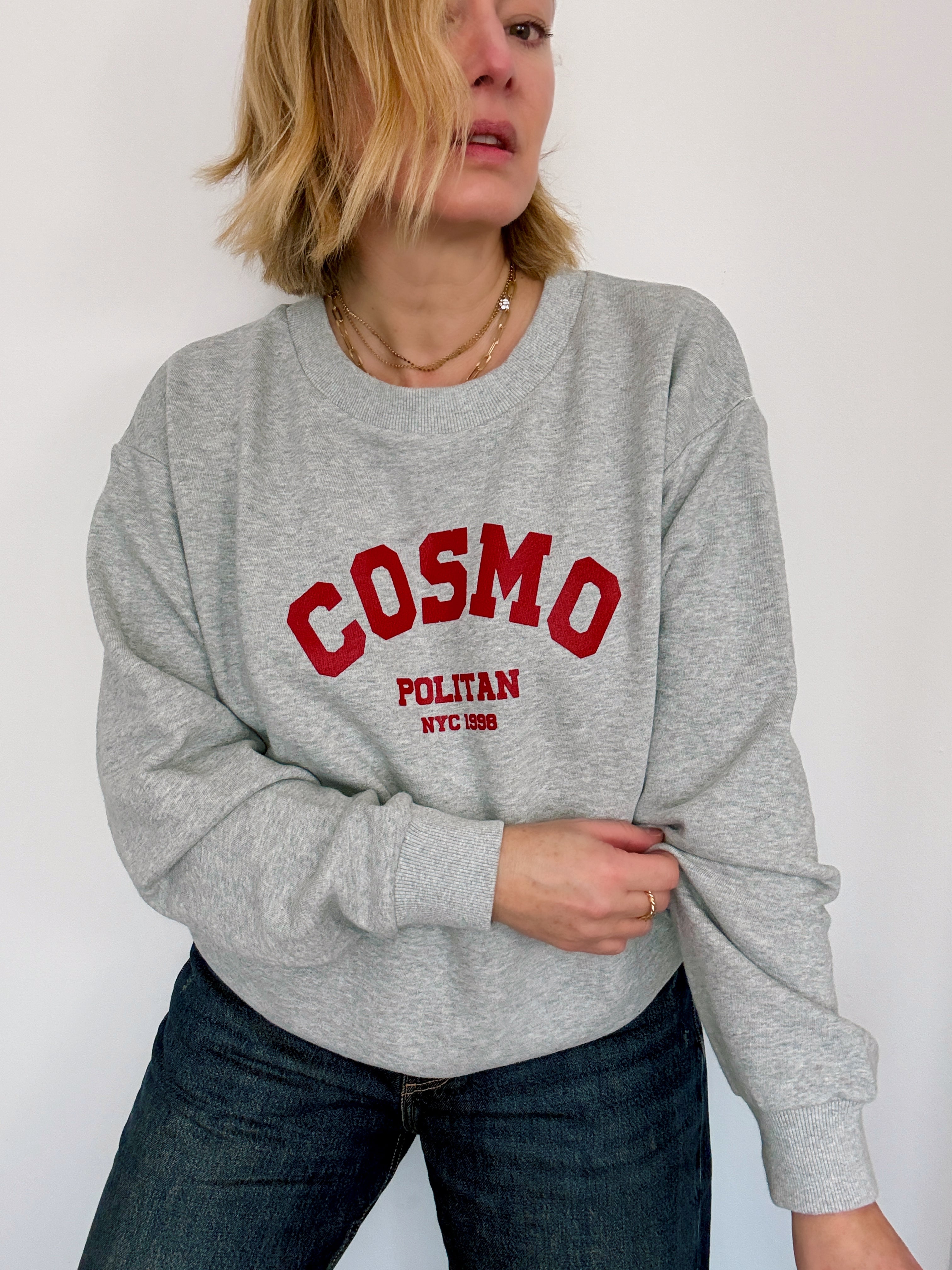 Cosmopolitan Sweatshirt Light Grey Red