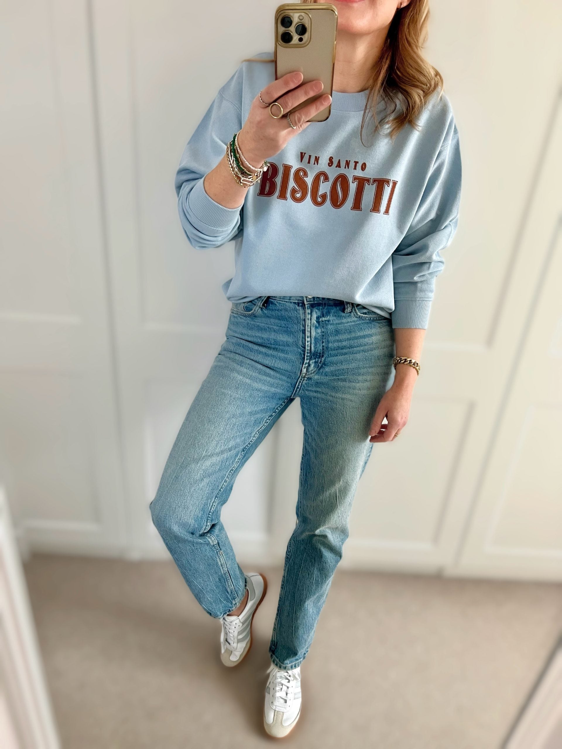 Biscotti sweatshirt Blue Cinnamon | fwp by rae