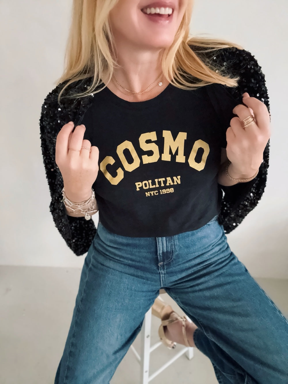 Cosmopolitan T-shirt Black Gold