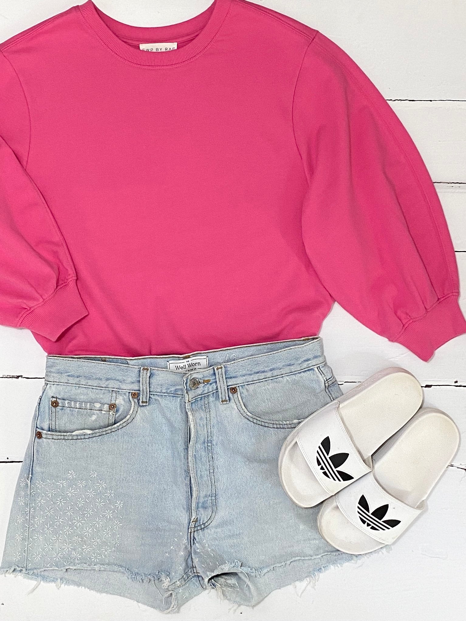 puff sleeve sweatshirt short