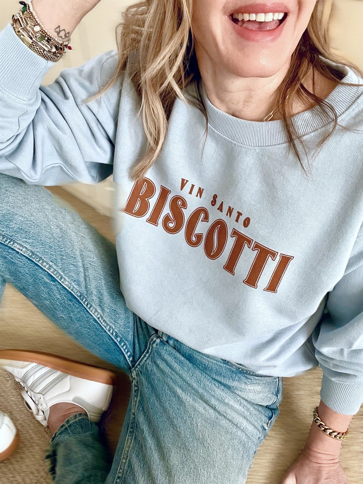 Biscotti sweatshirt Blue Cinnamon | fwp by rae