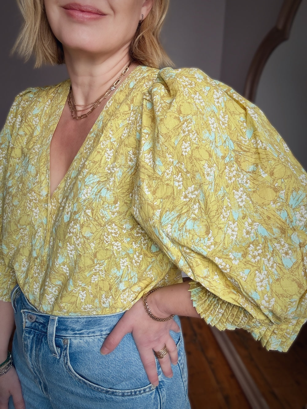 Penny Yellow Floral Olive Print Pleated Cuff Blouse