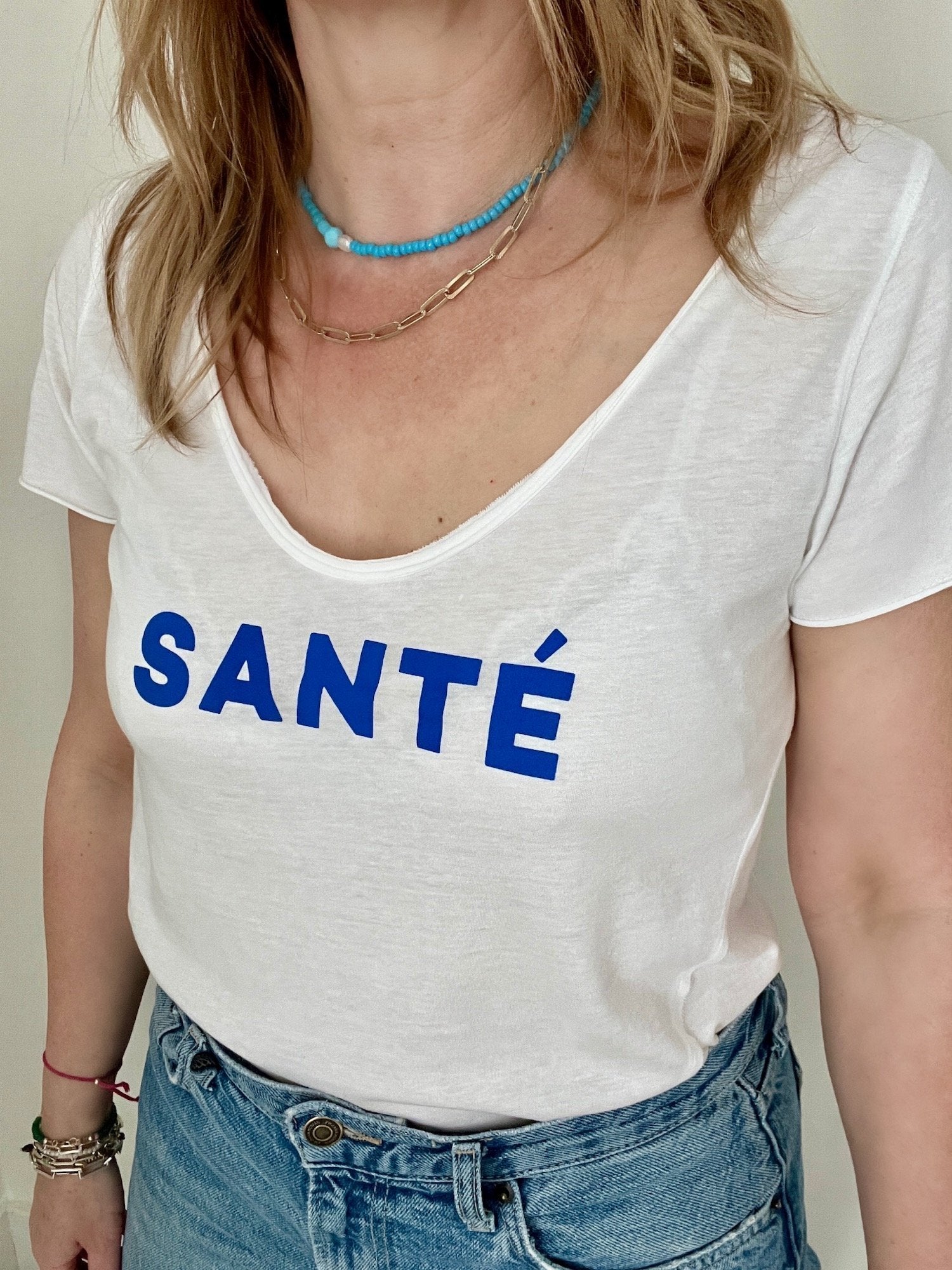 santé slogan t-shirt white | fwp by rae