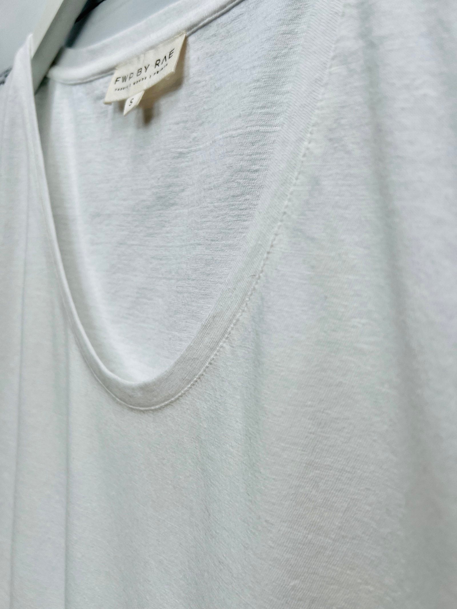 Manon Linen Cotton White T-Shirt Deep Neckline