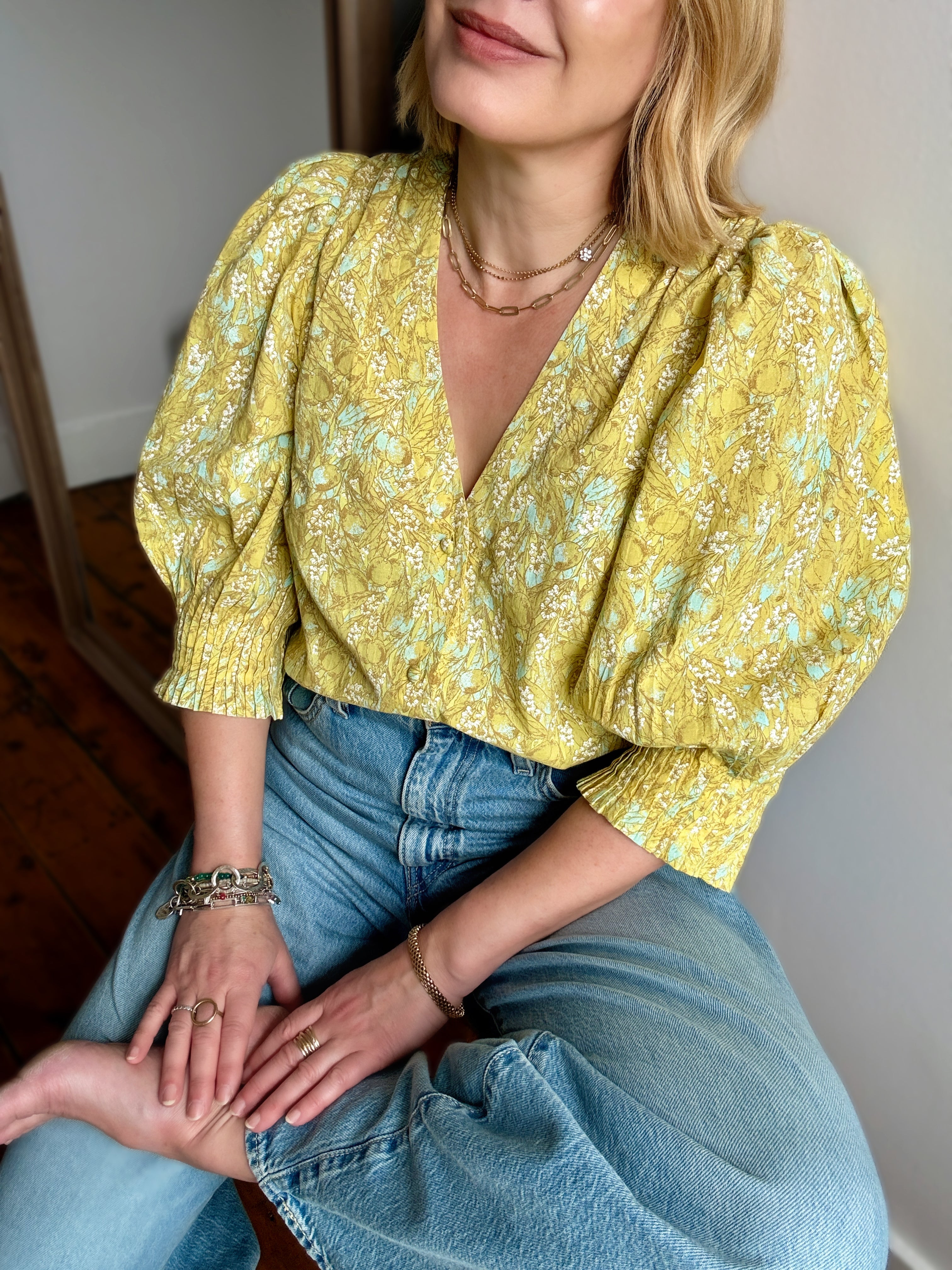 Penny Yellow Floral Olive Print Pleated Cuff Blouse