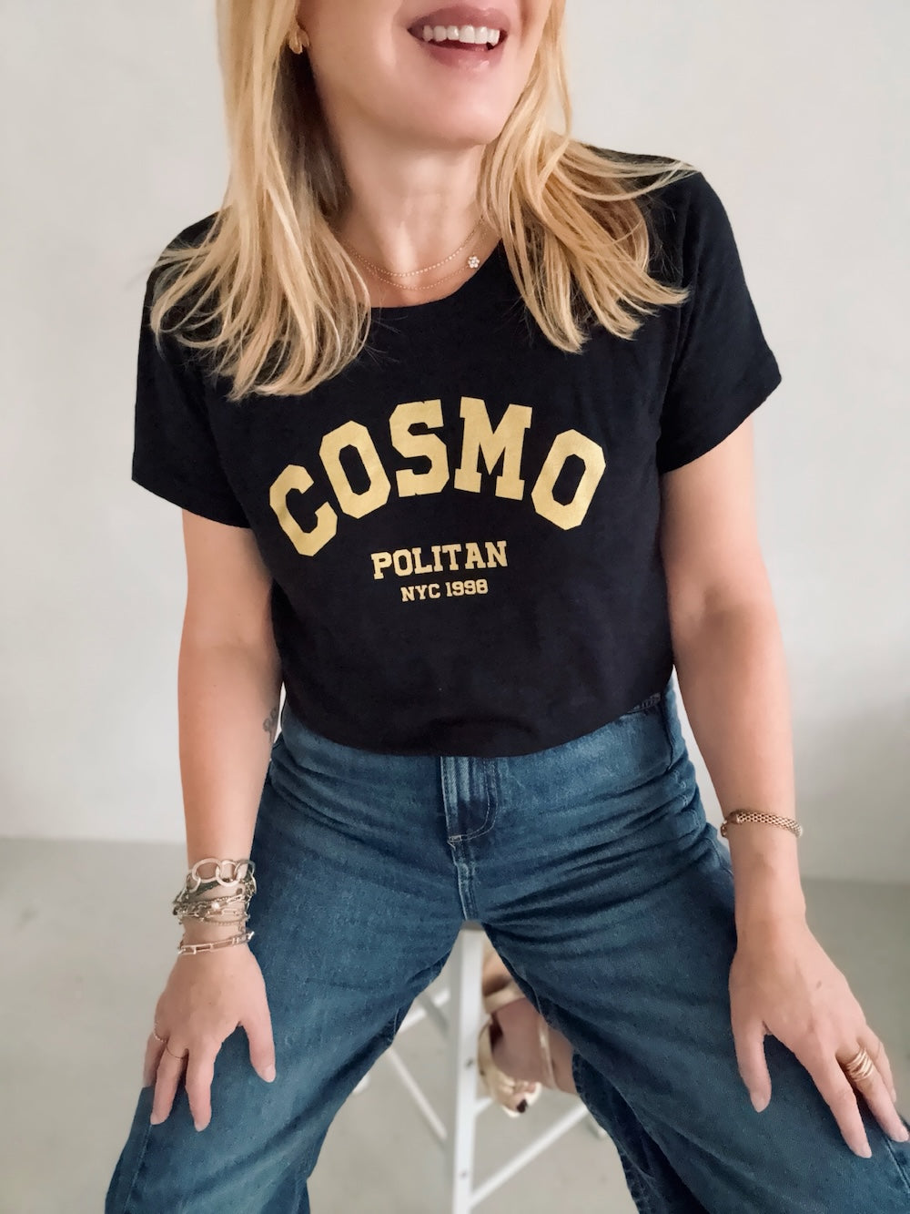 Cosmopolitan T-shirt Black Gold