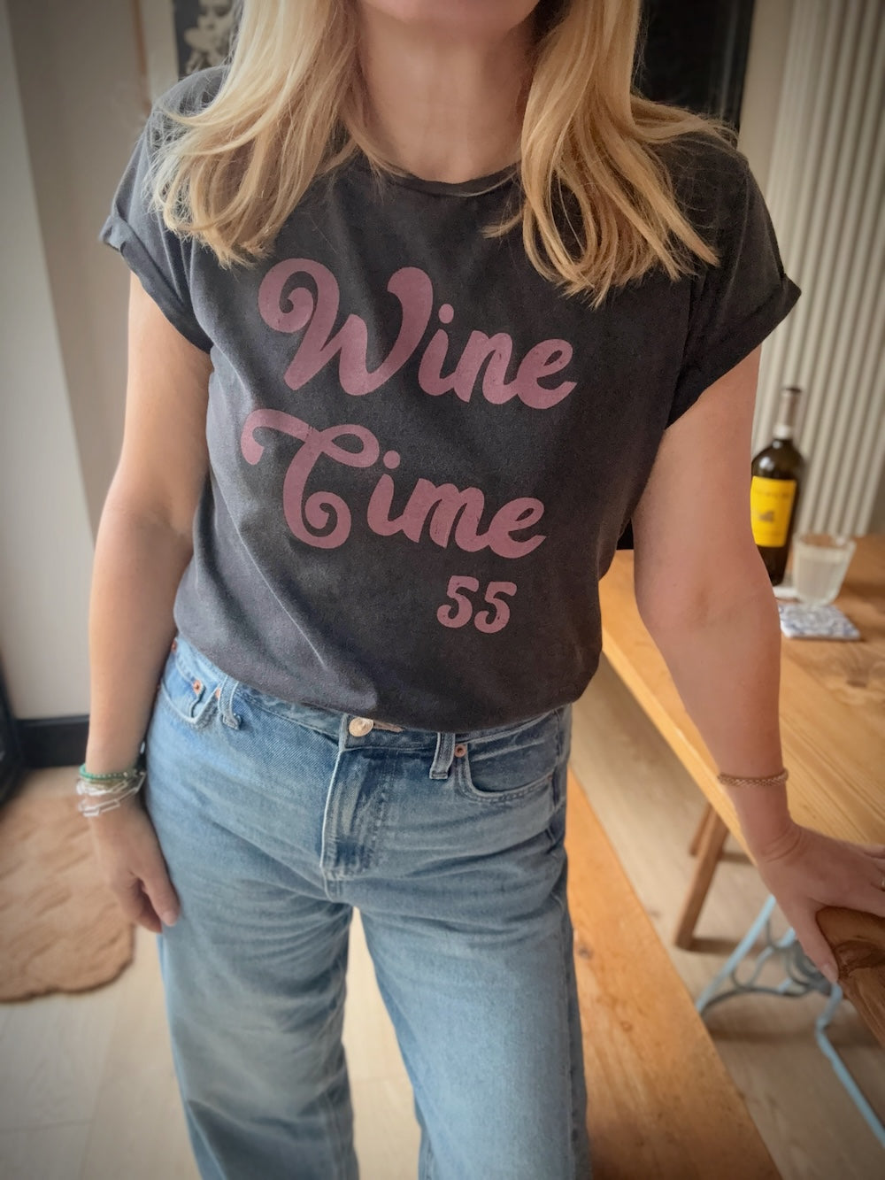 Wine Time 55 T-Shirt Stone Wash Black Dusty Rose