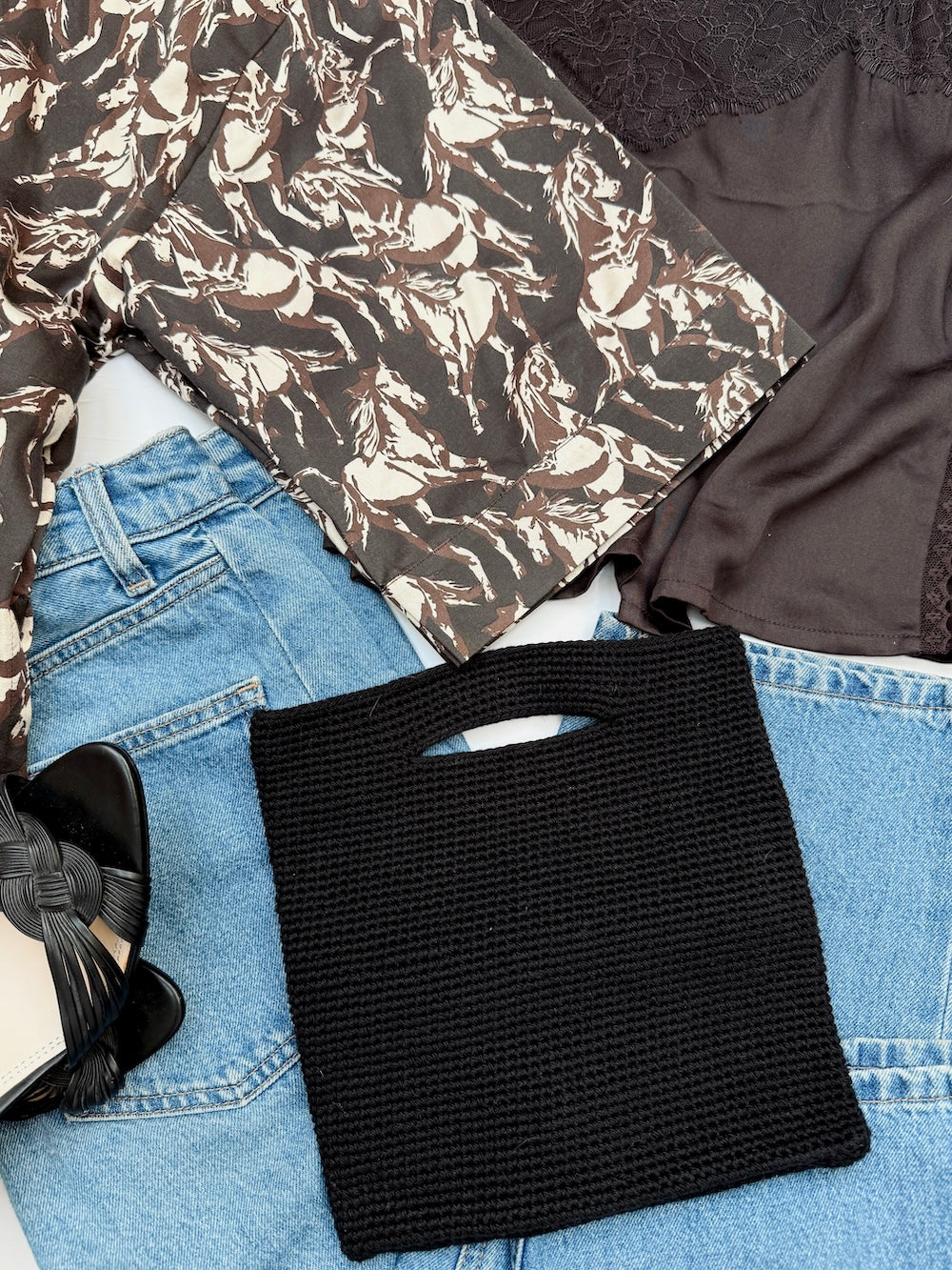 Black knitted grab bag