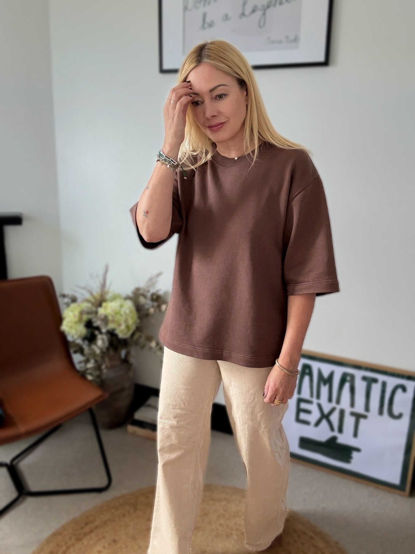 Brooke Short Sleeve Sweatshirt Brown