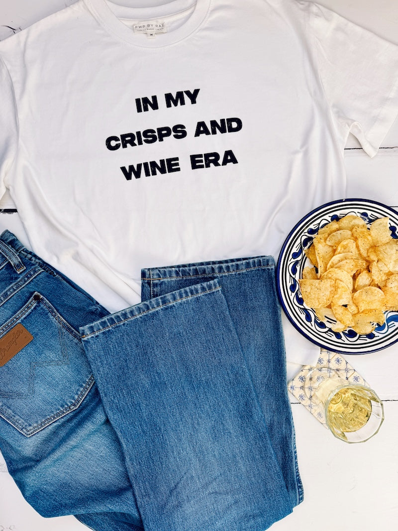 Crisps and Wine Era Boxy Style T-shirt